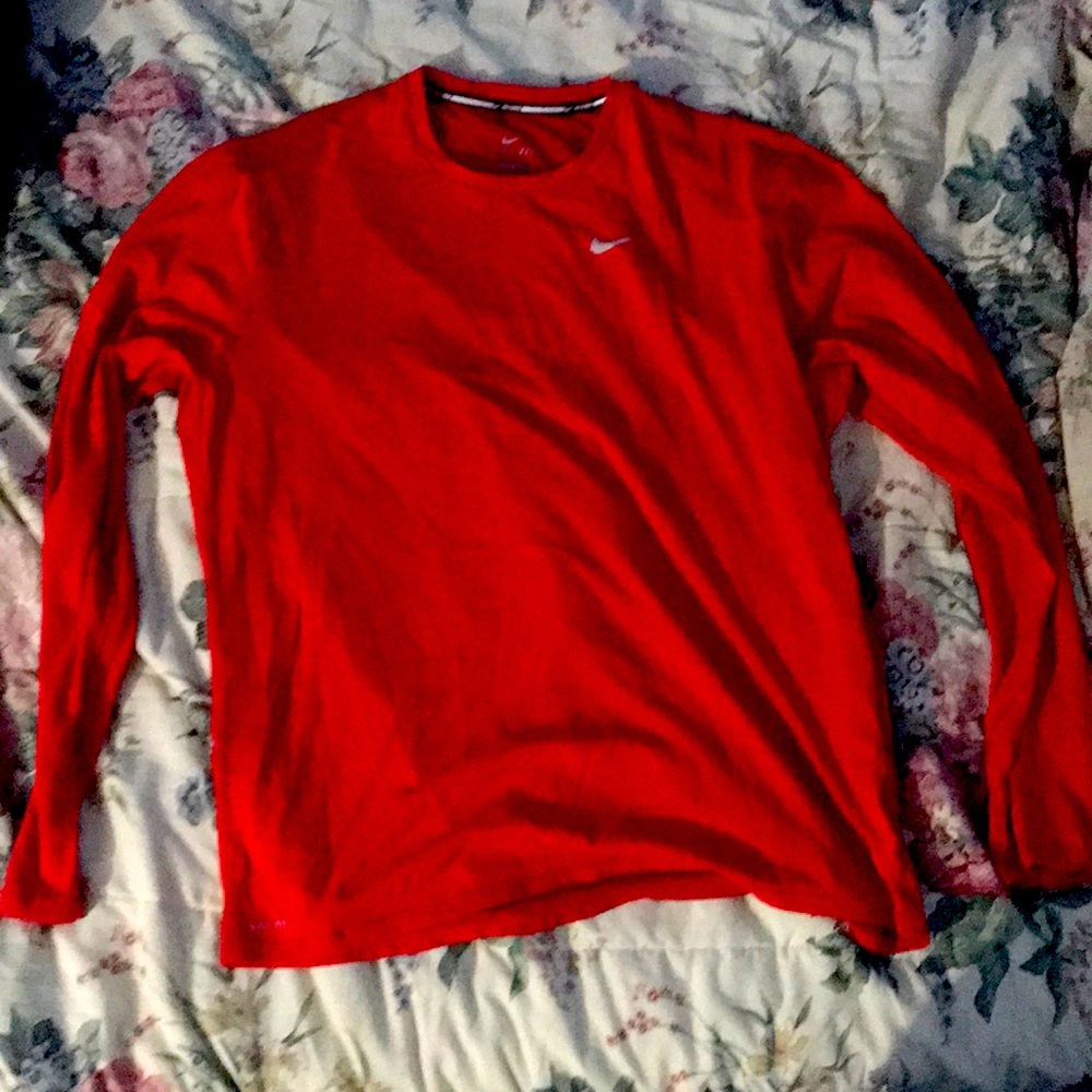 Nike dri-fit long sleeve t-shirt